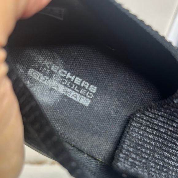 Skechers Black Athletic Slip-On Shoes with Breathable Mesh Air Cooled - Picture 10 of 14
